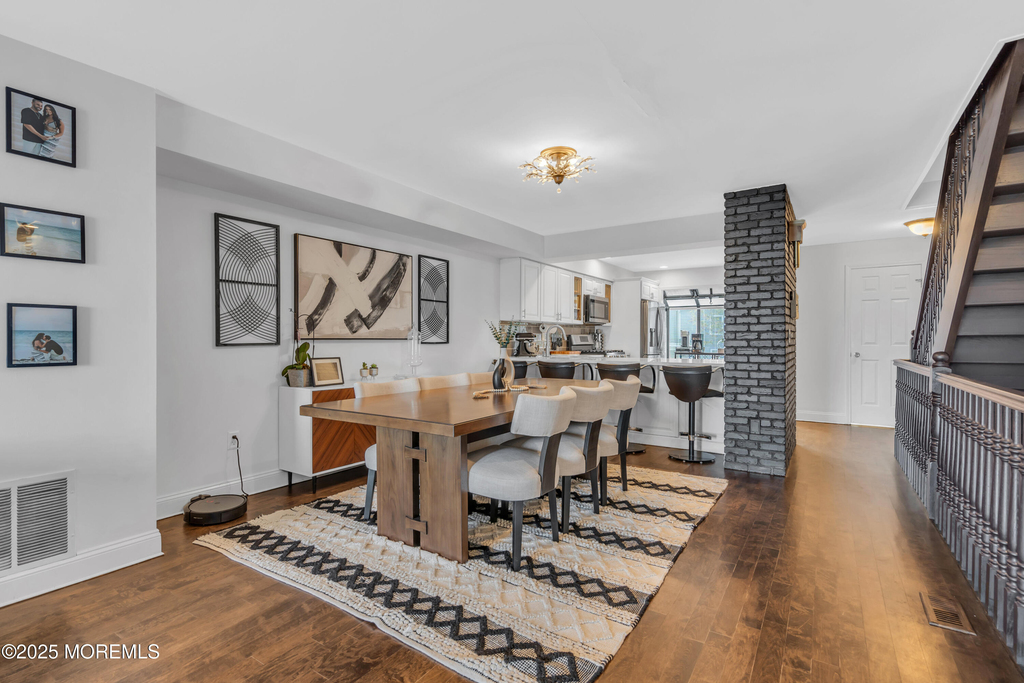 165 Riddle Avenue - Photo 14
