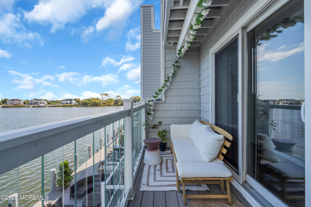 165 Riddle Avenue - Photo 10