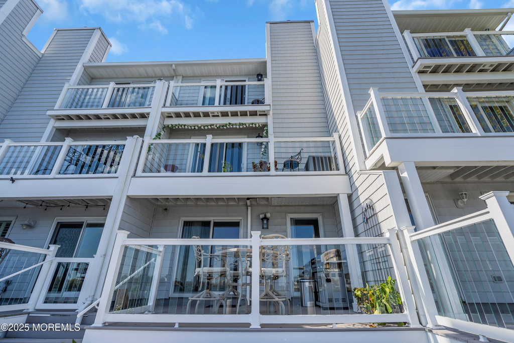 165 Riddle Avenue - Photo 38