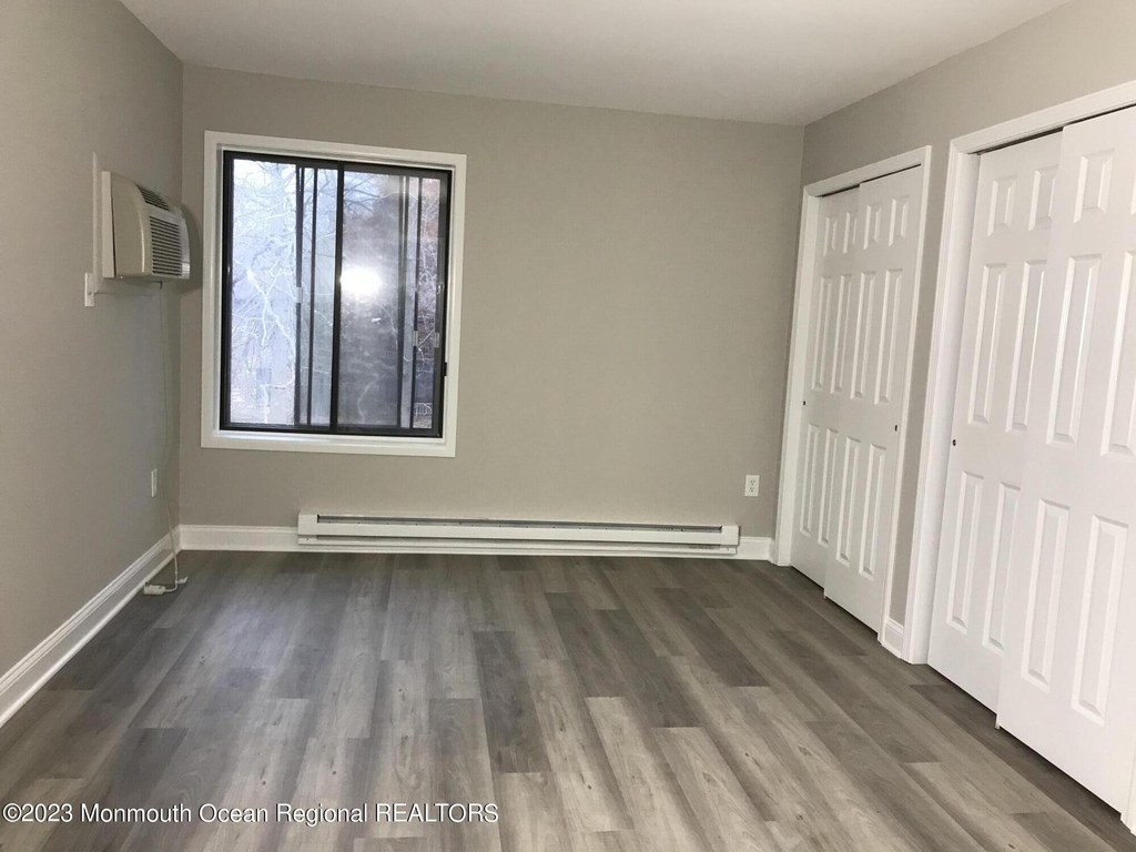149 Amberly Drive - Photo 5