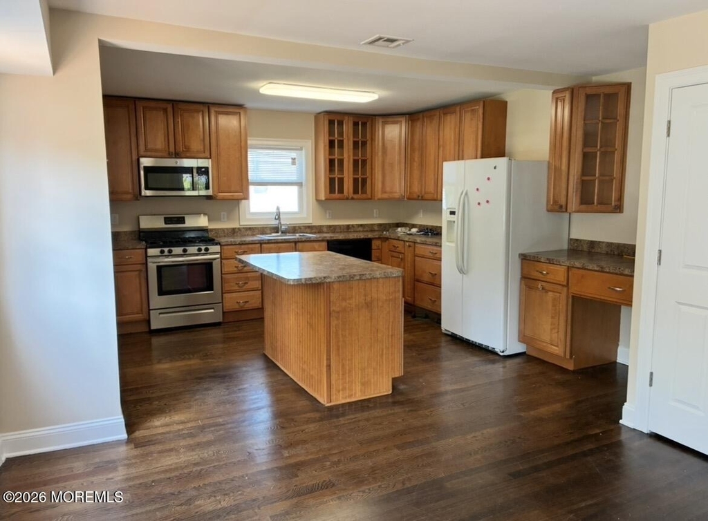 124 Wilson Avenue - Photo 4