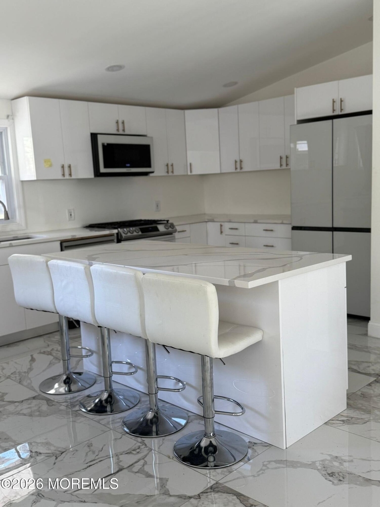 429 Brookside Avenue - Photo 0