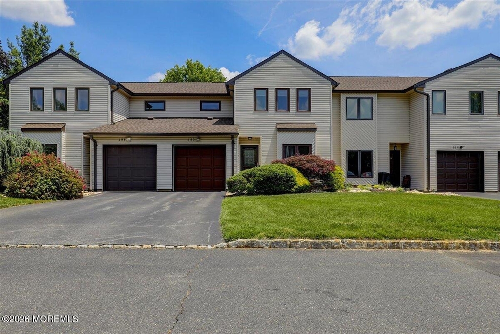 185 Pear Drive - Photo 1