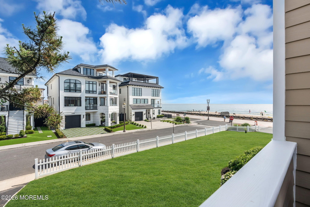 152 Ocean Avenue N - Photo 23
