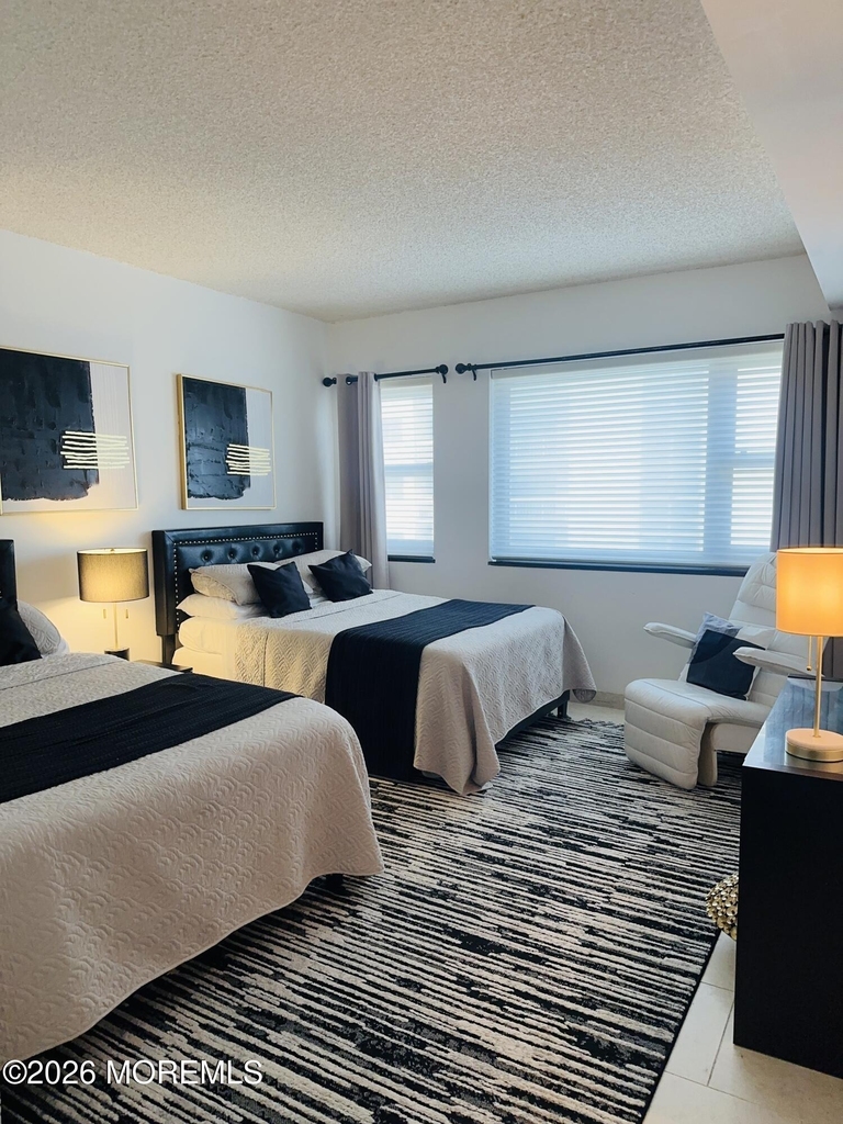 3101 Boardwalk - Photo 10