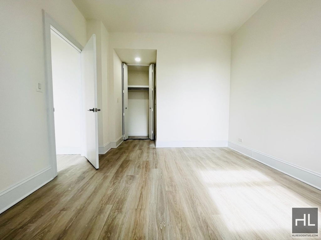 West 34th Street - Photo 2