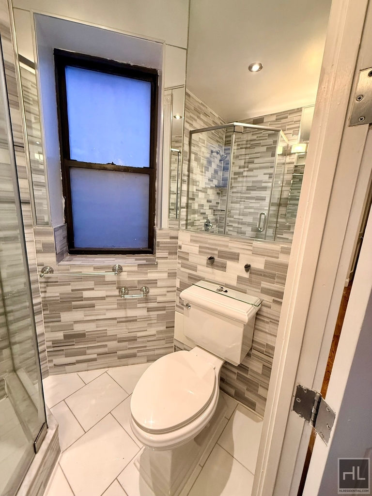 West 103rd Street - Photo 7