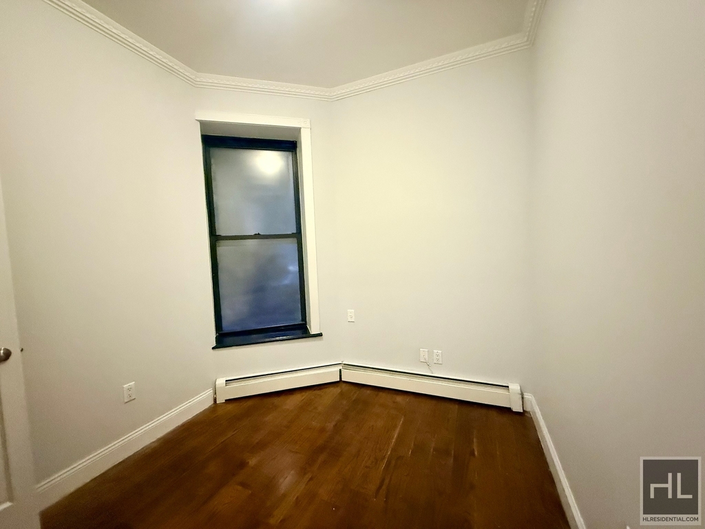 West 103rd Street - Photo 6
