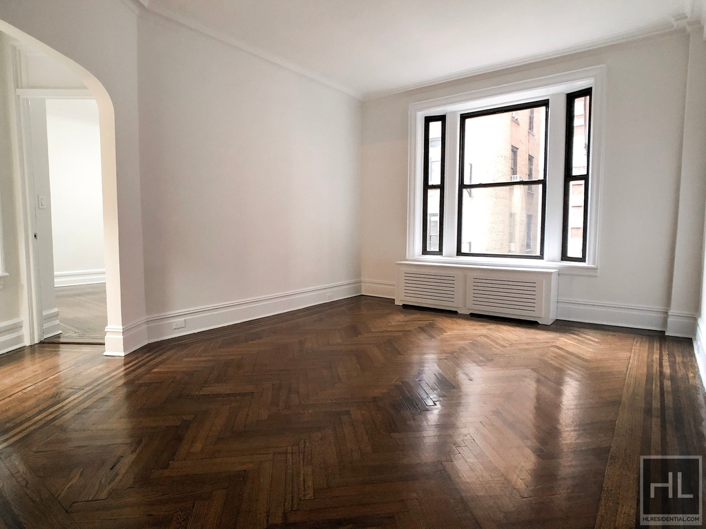 West 72 Street - Photo 0