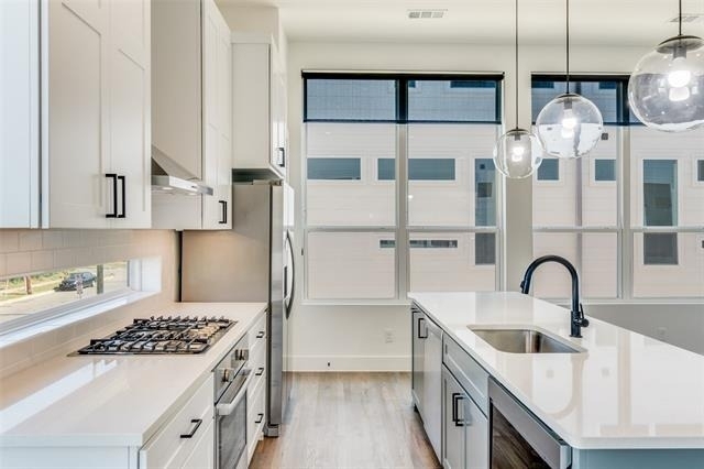 4718 Bryan Street - Photo 6
