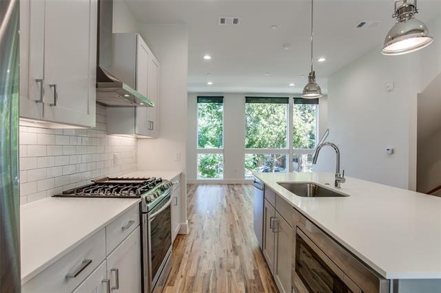 4419 Cabell Drive - Photo 8