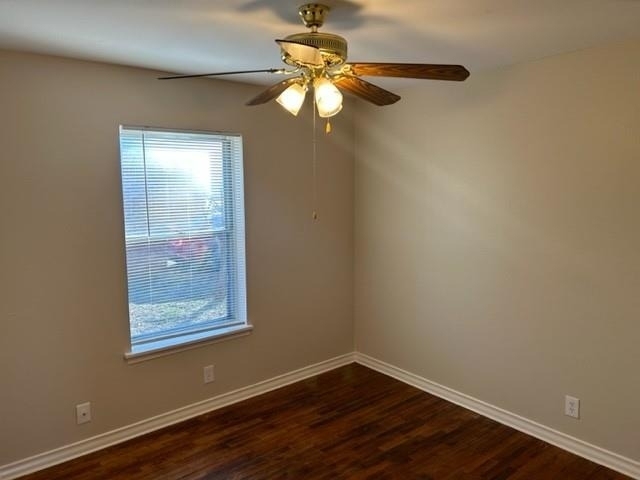303 S Ballard Avenue - Photo 4