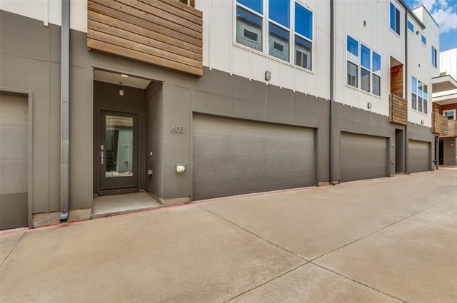 1510 N Washington Avenue - Photo 0