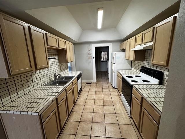 5321 Reiger Avenue - Photo 7