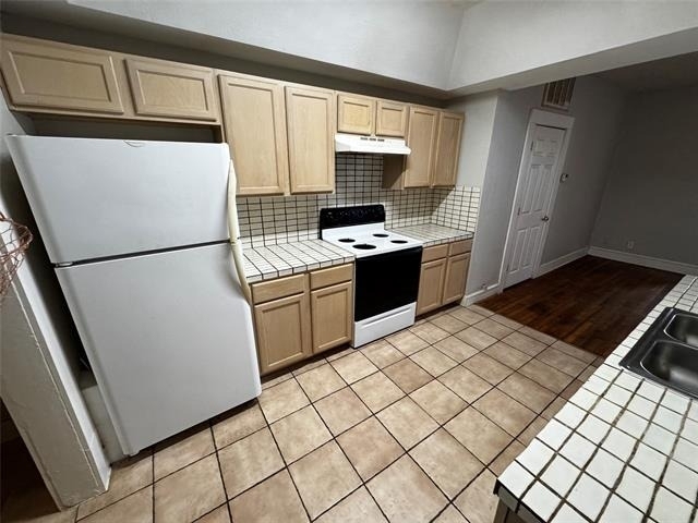 5321 Reiger Avenue - Photo 12