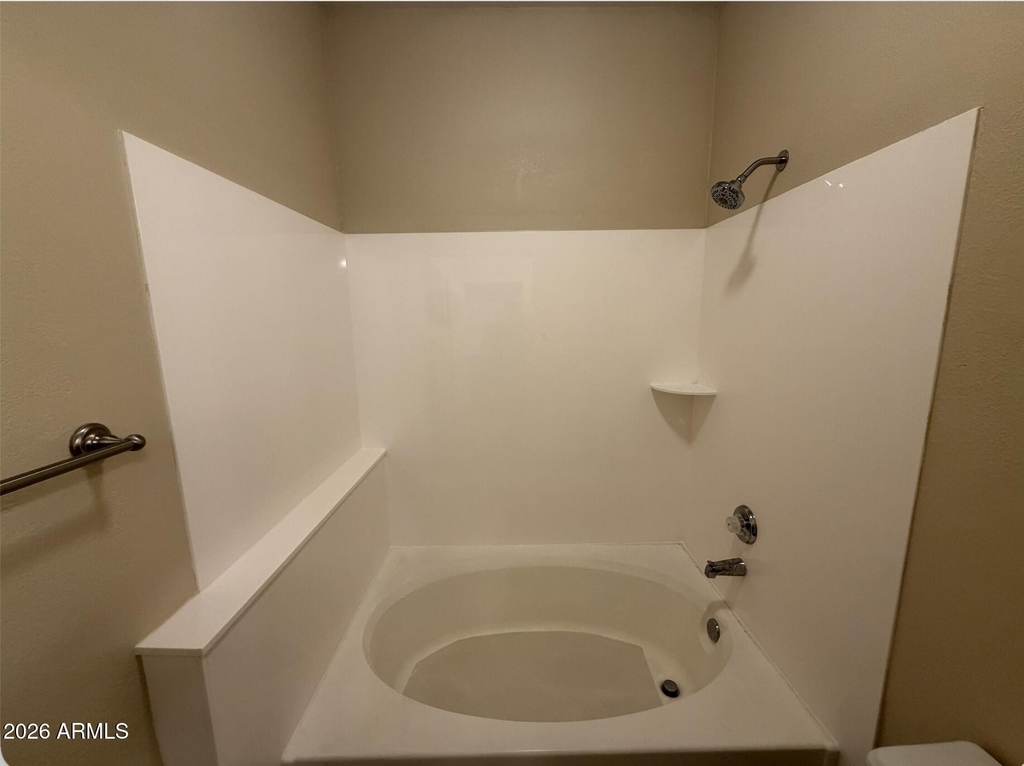 600 W Grove Parkway - Photo 9
