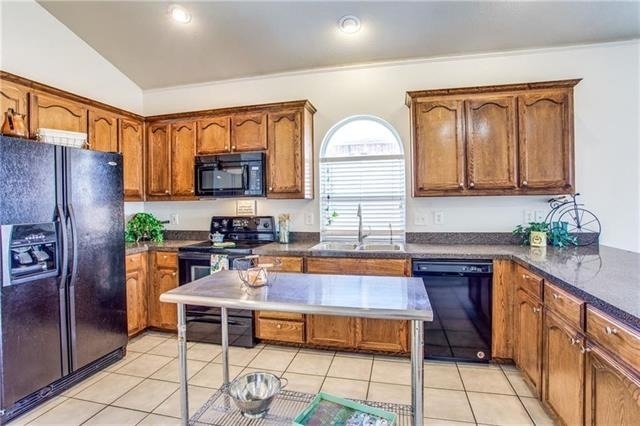 6532 Alexandra Meadows Drive - Photo 7