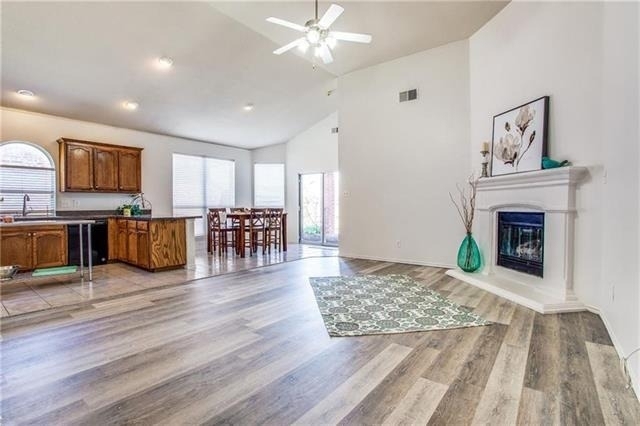 6532 Alexandra Meadows Drive - Photo 4