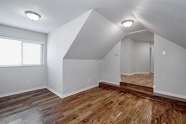 828 Thomas Crossing Drive - Photo 35