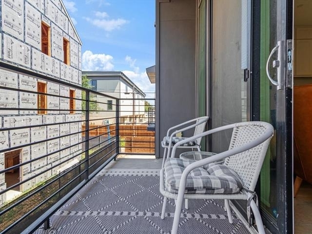 5605 Bryan Parkway - Photo 11