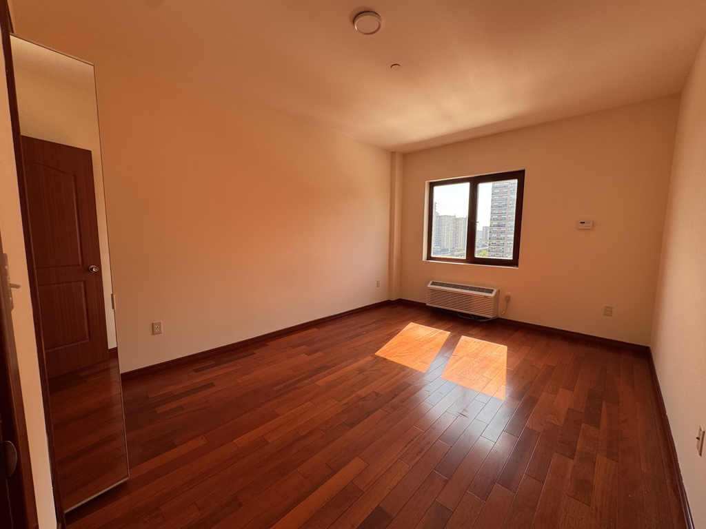 3052 Brighton 1st Street - Photo 5