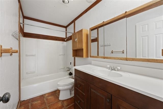 9214 Vagas Drive - Photo 16