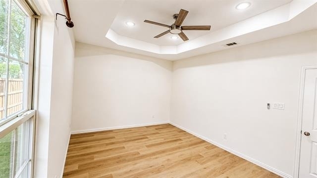 316 Mark Street - Photo 15