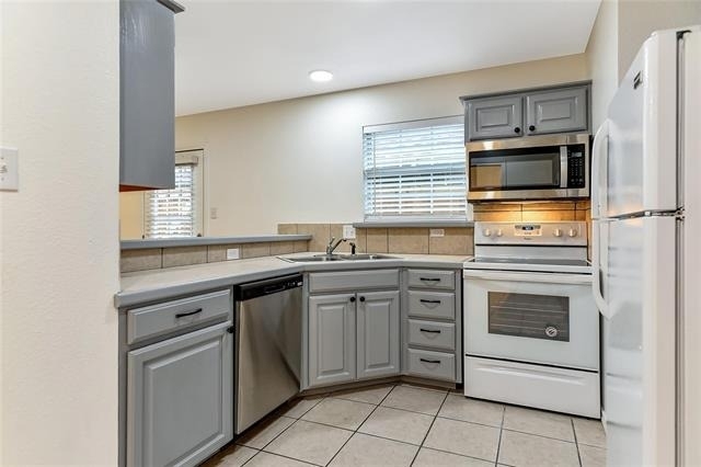 1026 W Coffin Street - Photo 7
