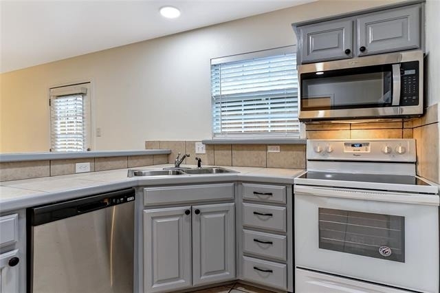 1026 W Coffin Street - Photo 8