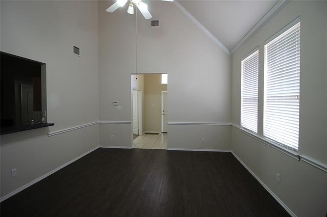 543 Hawken Drive - Photo 4