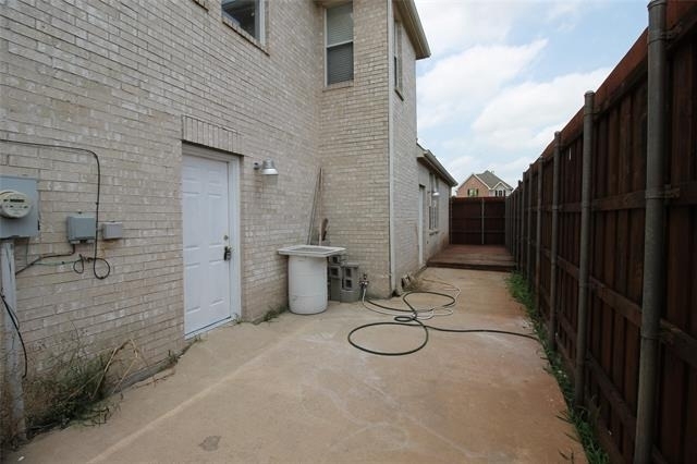 543 Hawken Drive - Photo 13