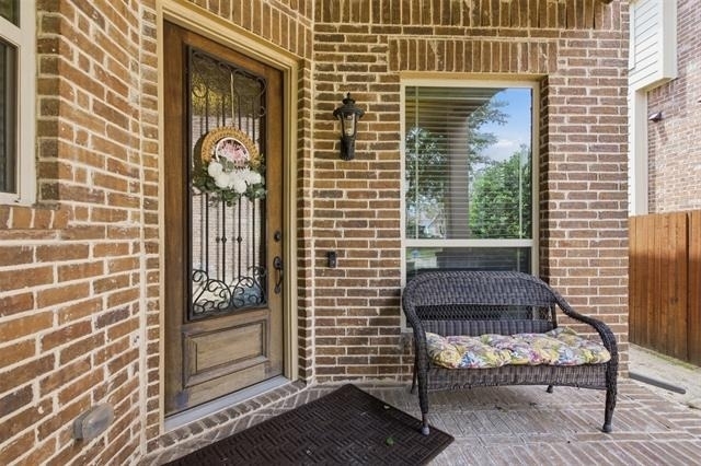 2304 Lynbridge Circle - Photo 34