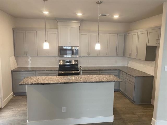 676 The Cottages Drive - Photo 2