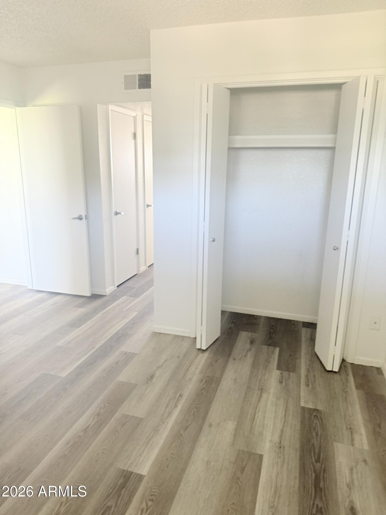 7141 N 16th Street - Photo 5