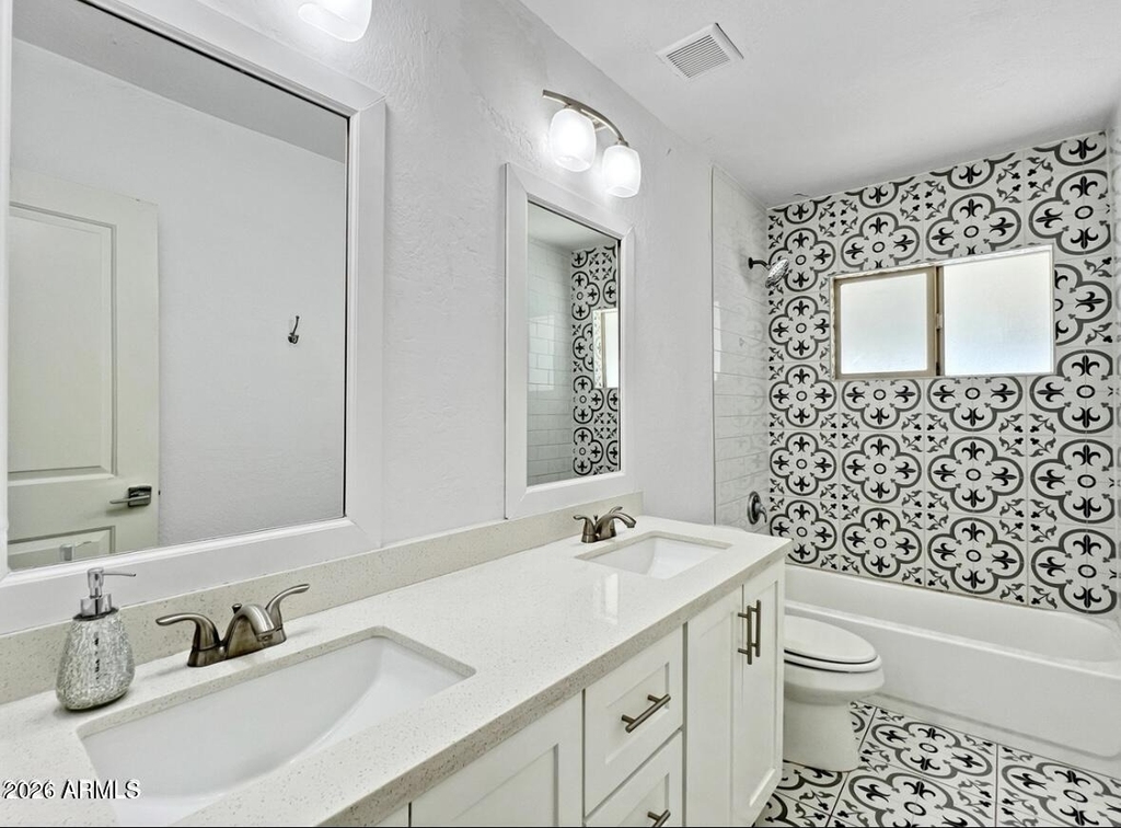 1415 W 7th Street - Photo 10