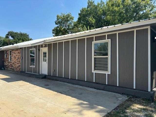 8714 Quinn Street - Photo 0