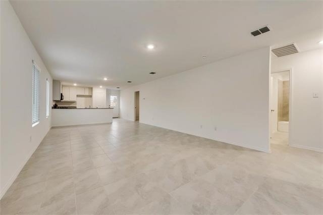 9724 Skyhawk Avenue - Photo 8