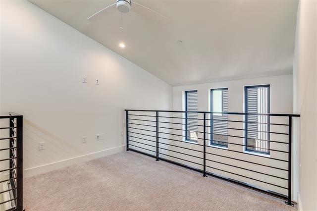 2702 N Carroll Avenue - Photo 22