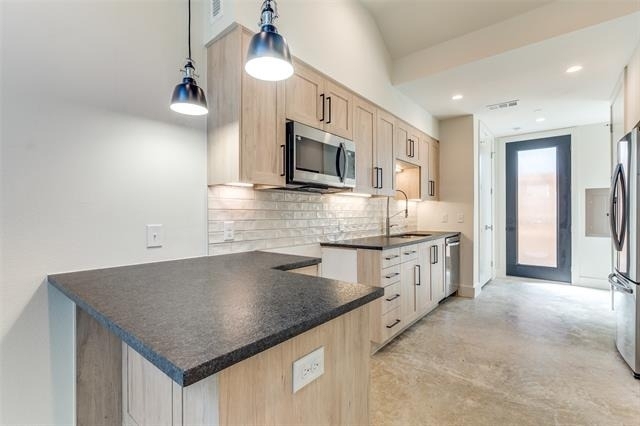 2702 N Carroll Avenue - Photo 20