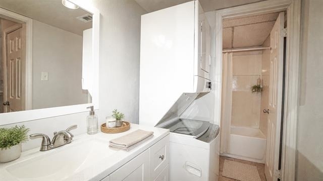 5638 Marina Drive - Photo 4