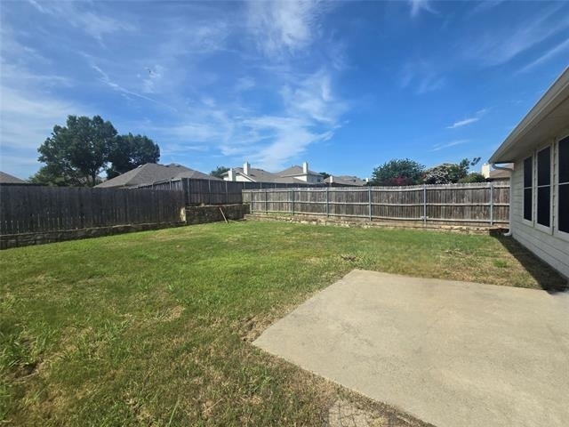 7617 Uvalde Way - Photo 18