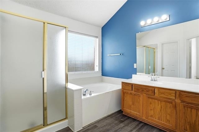 3215 Elmwood Drive - Photo 8