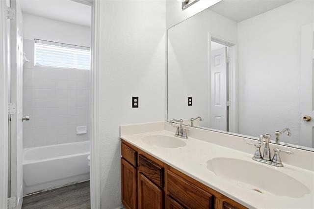 3215 Elmwood Drive - Photo 13