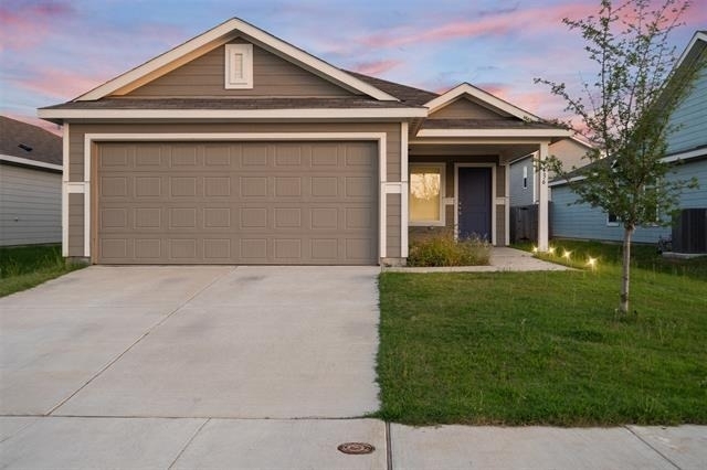 1436 Mahogany Lane - Photo 0