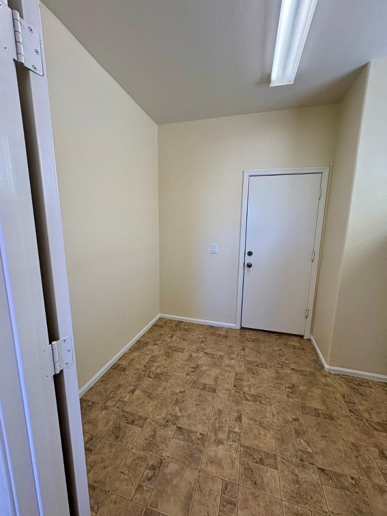16126 W Meade Lane - Photo 20