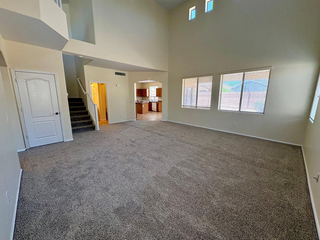 16126 W Meade Lane - Photo 11