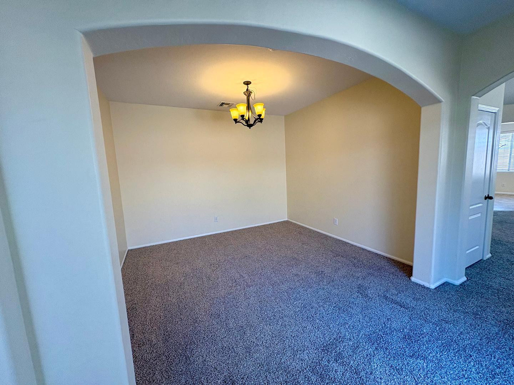 16126 W Meade Lane - Photo 6