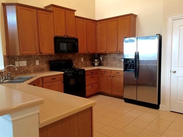 4206 Mustang Avenue - Photo 3