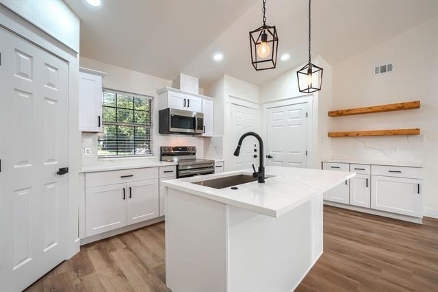 7009 Moss Rose Court - Photo 4