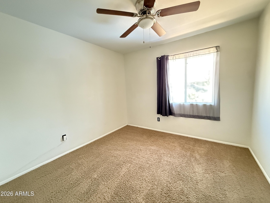 3155 E El Moro Avenue - Photo 12